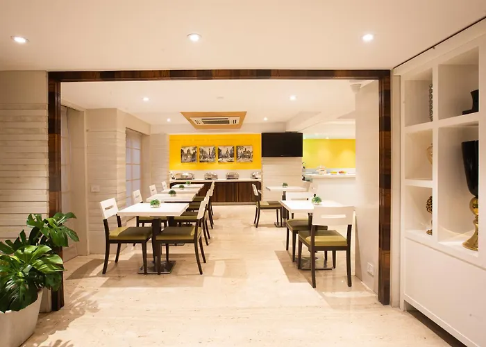 Bawa ContinentalAirport Hotel