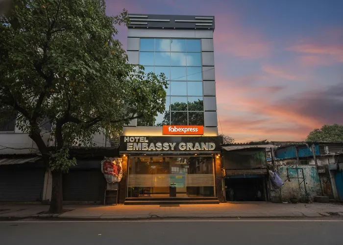 Fabhotel Embassy Grand Mumbai